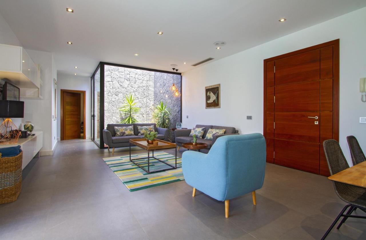 Tías Luxury Los Mojones Villa Short Walk To Old Town Private Heated Pool Villa Los Mojones Angie Puerto Del Carmen מראה חיצוני תמונה