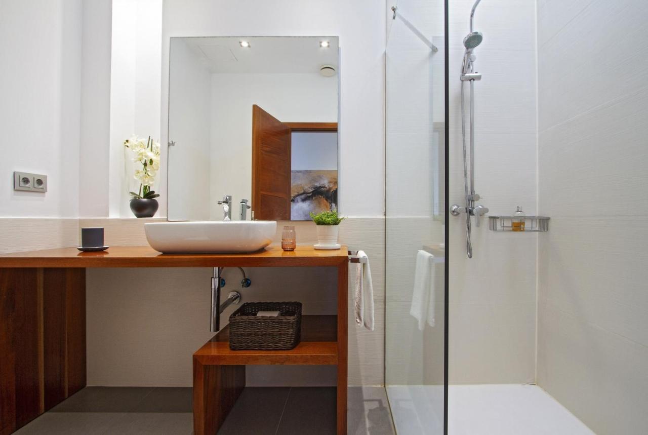 Tías Luxury Los Mojones Villa Short Walk To Old Town Private Heated Pool Villa Los Mojones Angie Puerto Del Carmen מראה חיצוני תמונה